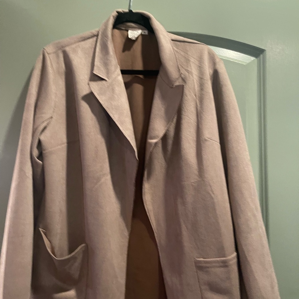 Women's Tan Jacket